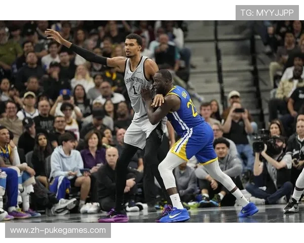 文班亚马盖帽榜第二，马刺防守体系依赖其护框